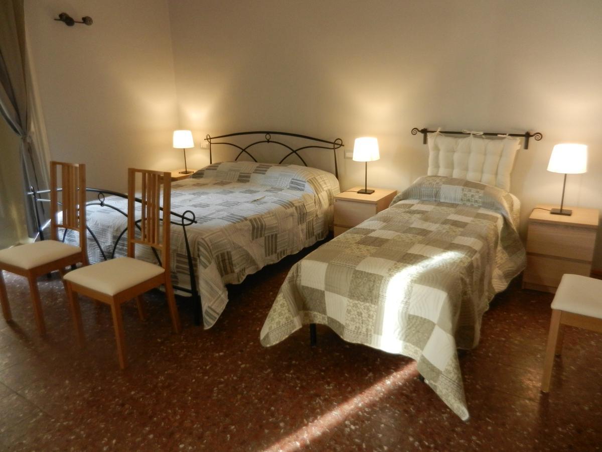 B&B A Casa Di Giosi 卡塔尼亚 外观 照片