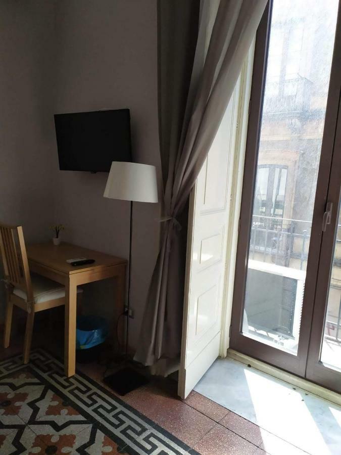 B&B A Casa Di Giosi 卡塔尼亚 外观 照片