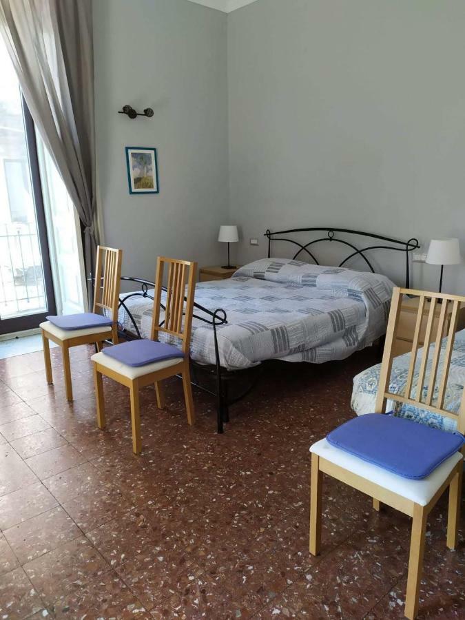 B&B A Casa Di Giosi 卡塔尼亚 外观 照片