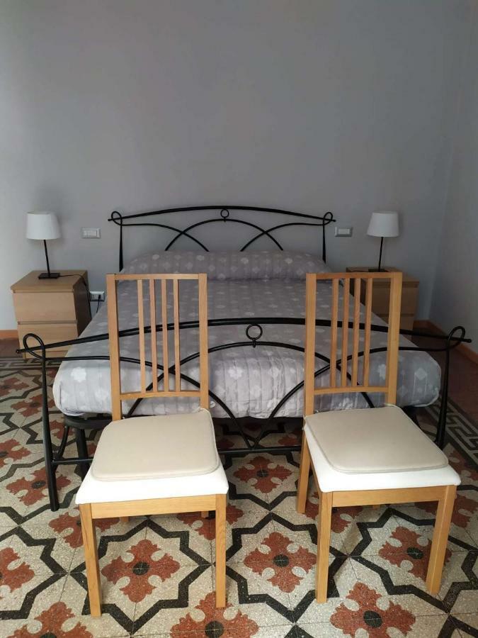 B&B A Casa Di Giosi 卡塔尼亚 外观 照片