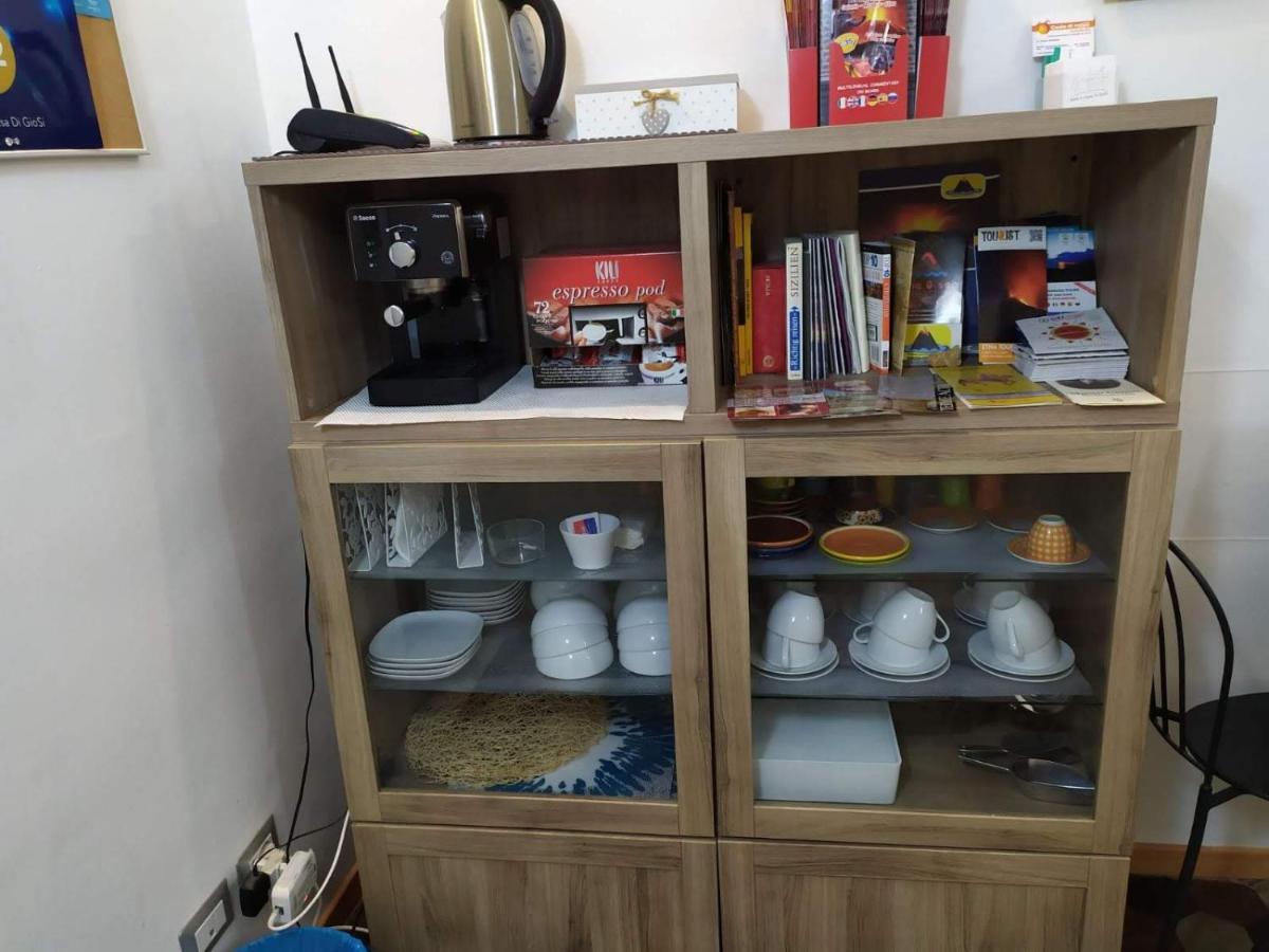 B&B A Casa Di Giosi 卡塔尼亚 外观 照片